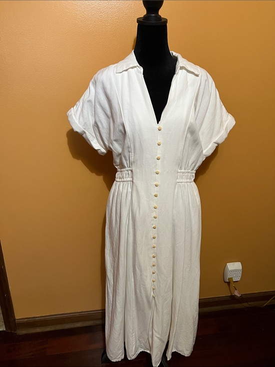 Japna Dresses & Skirts - Classic lined  White Button-Front Women’s Midi Dress